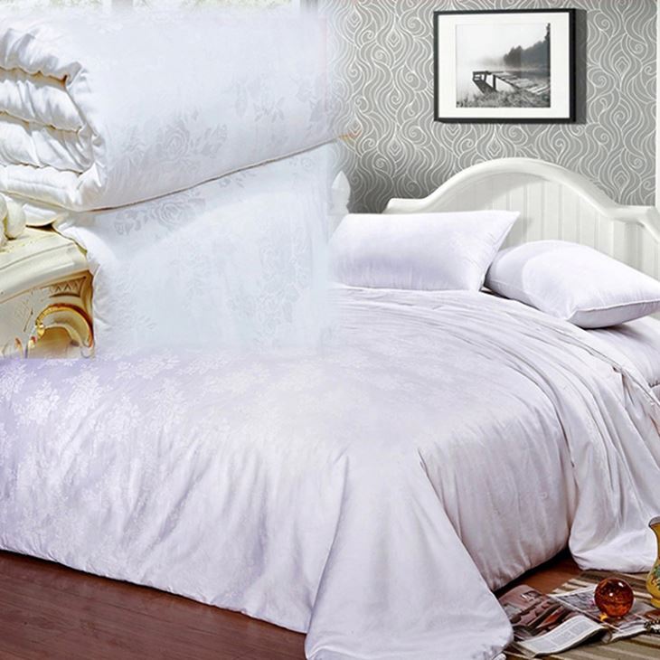 Mulberry Silk Comforter Mulberry Silk Comforter